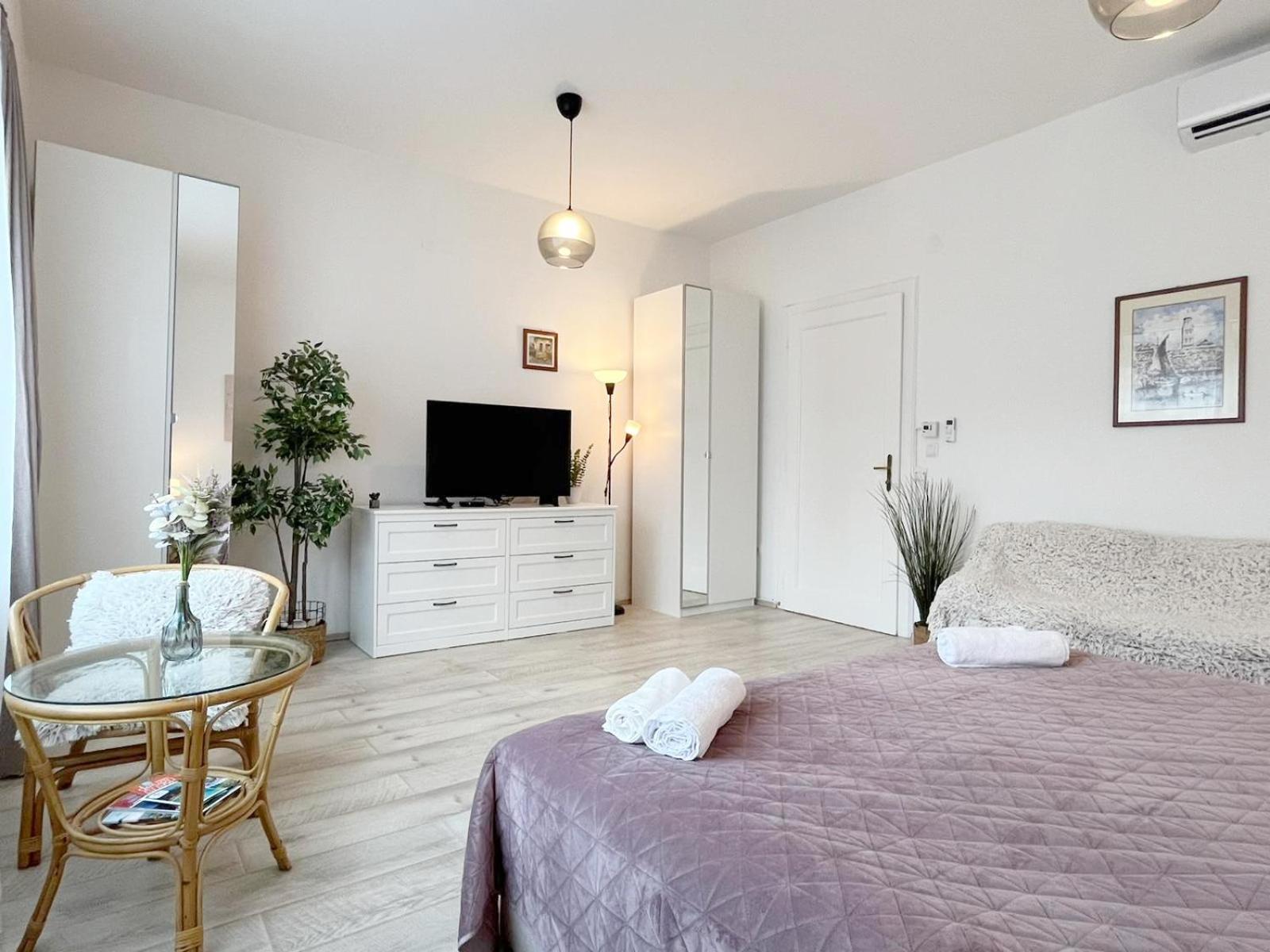 Beautiful Apartment In Center Of Zágráb Kültér fotó